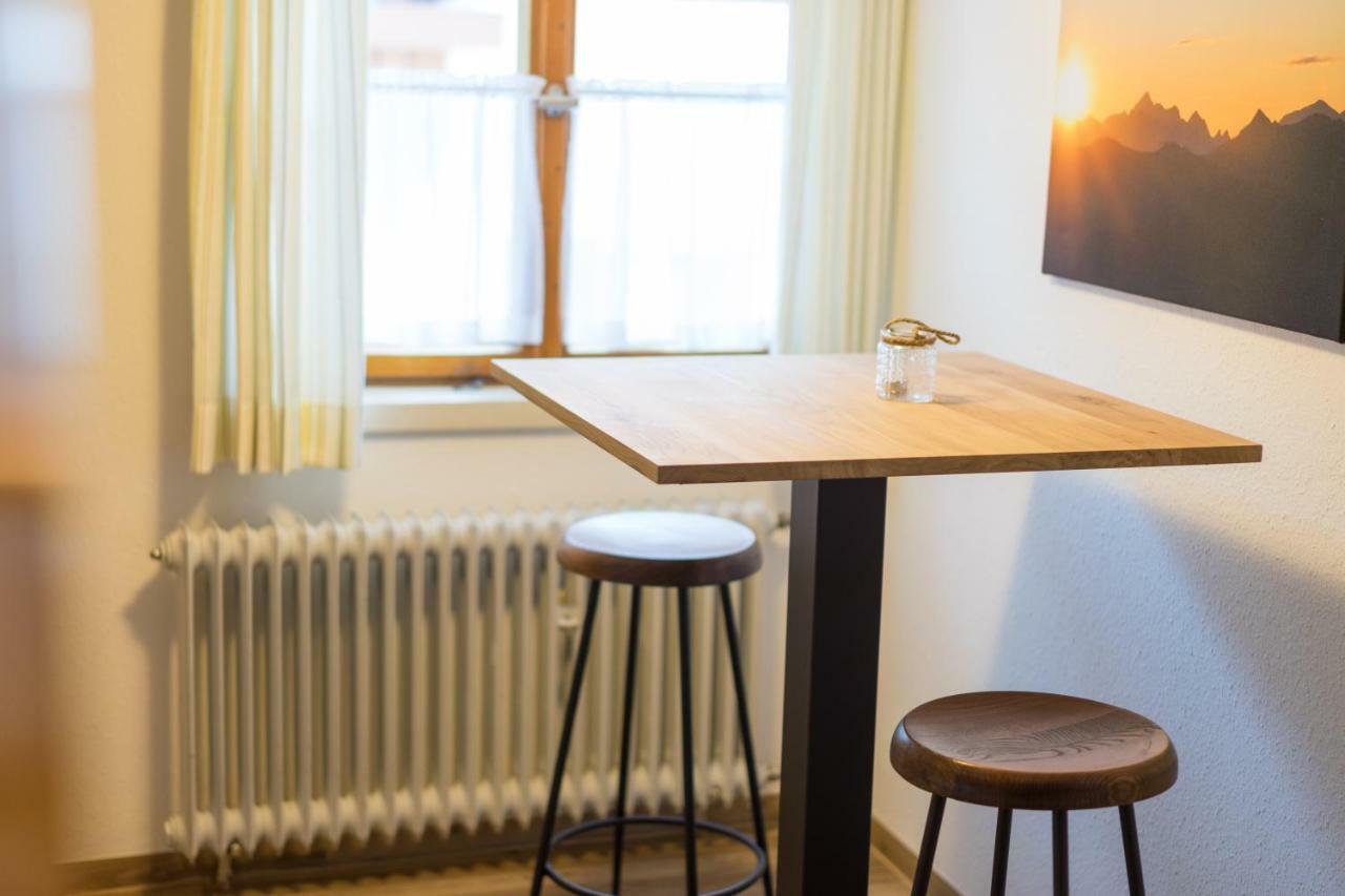 Ferienwohnungen Alpentraum - Landhaus Eberle オーベルストドルフ エクステリア 写真